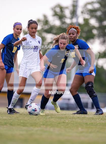 Thumbnail 2 in Carrboro vs Cape Fear (NCHSAA 3A Second Round) photogallery.