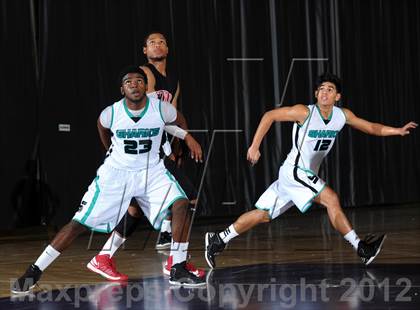 Thumbnail 1 in Etiwanda vs. Santiago (Inland Empire Classic) photogallery.