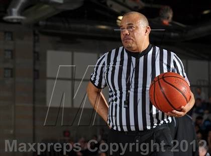 Thumbnail 3 in Etiwanda vs. Santiago (Inland Empire Classic) photogallery.