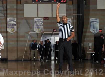 Thumbnail 2 in Etiwanda vs. Santiago (Inland Empire Classic) photogallery.