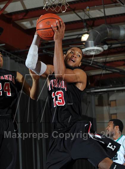 Thumbnail 3 in Etiwanda vs. Santiago (Inland Empire Classic) photogallery.