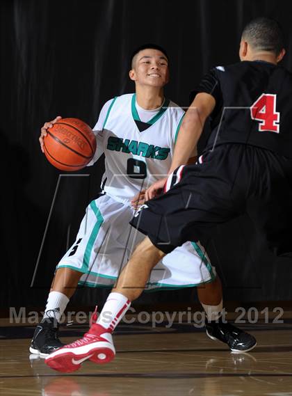 Thumbnail 2 in Etiwanda vs. Santiago (Inland Empire Classic) photogallery.