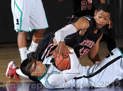 Thumbnail 1 in Etiwanda vs. Santiago (Inland Empire Classic) photogallery.