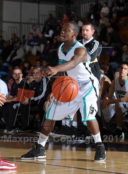 Thumbnail 3 in Etiwanda vs. Santiago (Inland Empire Classic) photogallery.