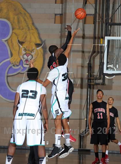 Thumbnail 2 in Etiwanda vs. Santiago (Inland Empire Classic) photogallery.