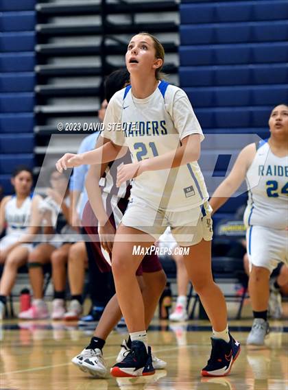 Thumbnail 3 in Weston Ranch vs. River City (Rumble on the River) photogallery.