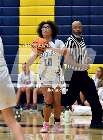 Thumbnail 2 in Weston Ranch vs. River City (Rumble on the River) photogallery.
