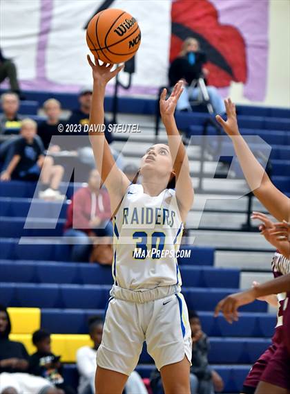 Thumbnail 3 in Weston Ranch vs. River City (Rumble on the River) photogallery.