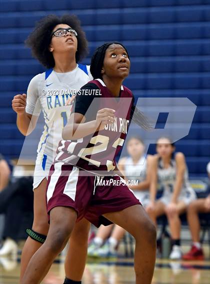 Thumbnail 1 in Weston Ranch vs. River City (Rumble on the River) photogallery.