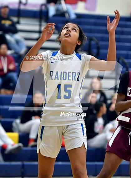 Thumbnail 3 in Weston Ranch vs. River City (Rumble on the River) photogallery.