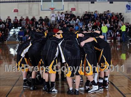 Thumbnail 2 in Unity vs. Northwestern (WIAA D3 Sectional Semi-Final) photogallery.