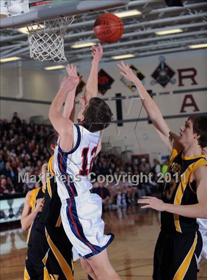 Thumbnail 2 in Unity vs. Northwestern (WIAA D3 Sectional Semi-Final) photogallery.