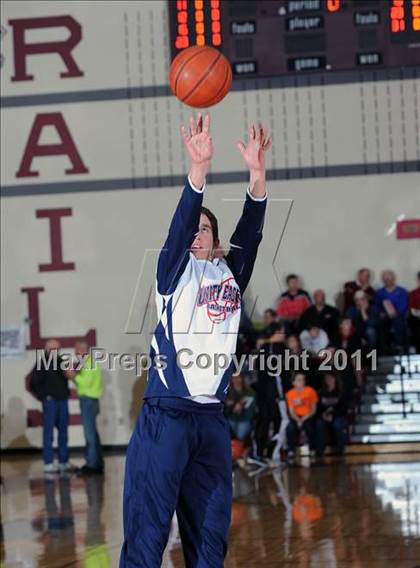 Thumbnail 1 in Unity vs. Northwestern (WIAA D3 Sectional Semi-Final) photogallery.