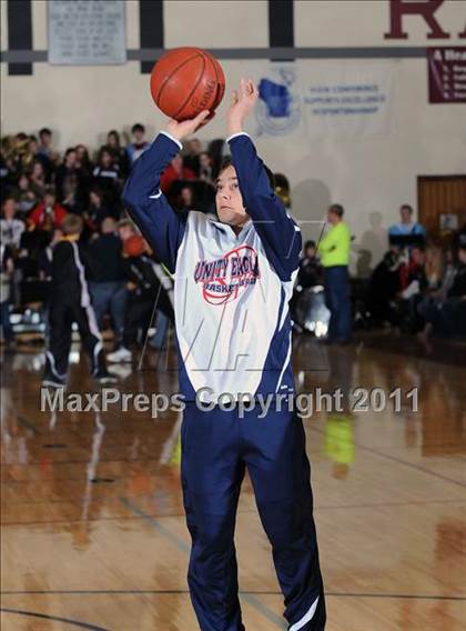 Thumbnail 3 in Unity vs. Northwestern (WIAA D3 Sectional Semi-Final) photogallery.