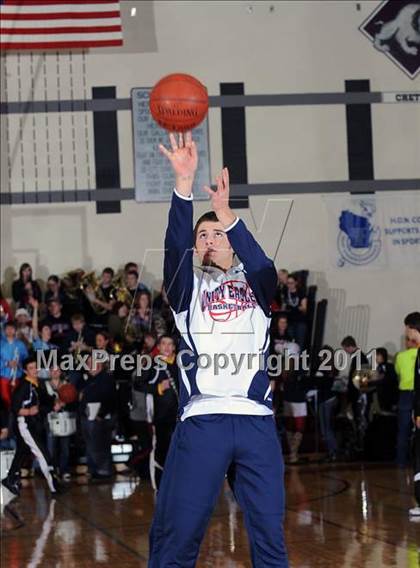 Thumbnail 2 in Unity vs. Northwestern (WIAA D3 Sectional Semi-Final) photogallery.