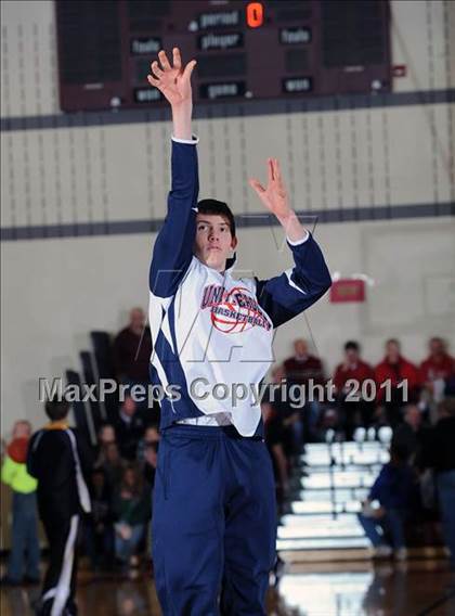 Thumbnail 1 in Unity vs. Northwestern (WIAA D3 Sectional Semi-Final) photogallery.