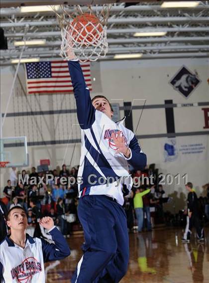 Thumbnail 3 in Unity vs. Northwestern (WIAA D3 Sectional Semi-Final) photogallery.