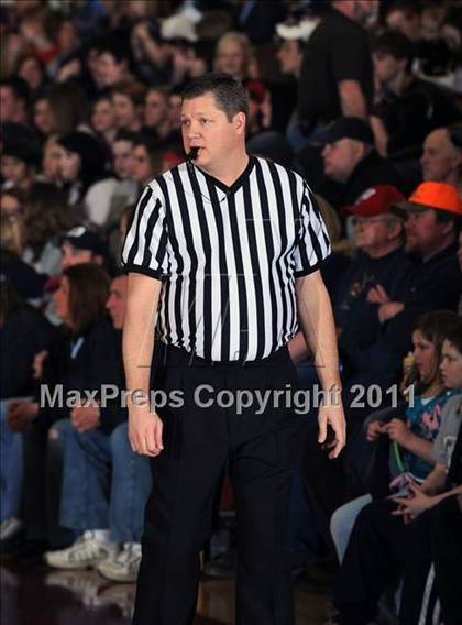 Thumbnail 3 in Unity vs. Northwestern (WIAA D3 Sectional Semi-Final) photogallery.