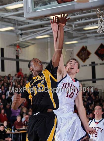 Thumbnail 3 in Unity vs. Northwestern (WIAA D3 Sectional Semi-Final) photogallery.
