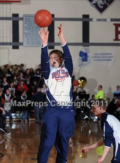 Thumbnail 1 in Unity vs. Northwestern (WIAA D3 Sectional Semi-Final) photogallery.