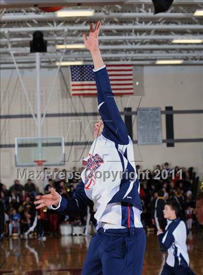 Thumbnail 3 in Unity vs. Northwestern (WIAA D3 Sectional Semi-Final) photogallery.
