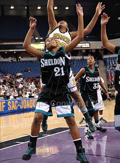 Thumbnail 2 in Kennedy vs. Sheldon (CIF SJS D1 Final) photogallery.