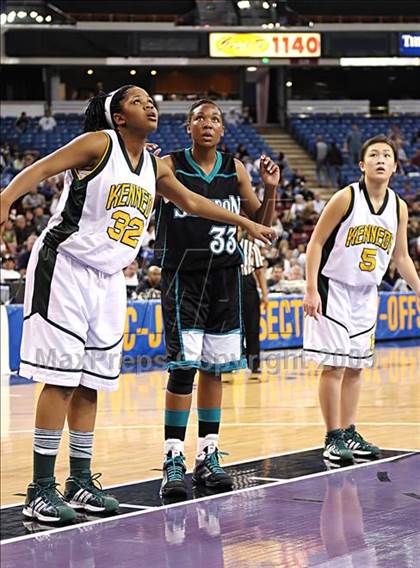 Thumbnail 3 in Kennedy vs. Sheldon (CIF SJS D1 Final) photogallery.