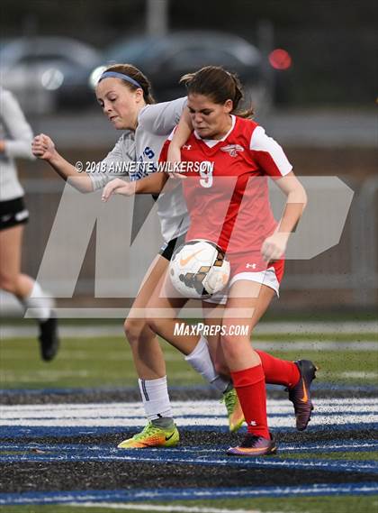 Thumbnail 2 in Master's Academy vs. East River photogallery.