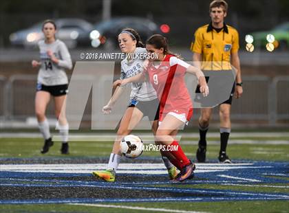Thumbnail 3 in Master's Academy vs. East River photogallery.
