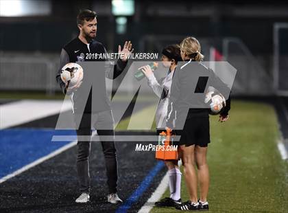 Thumbnail 3 in Master's Academy vs. East River photogallery.