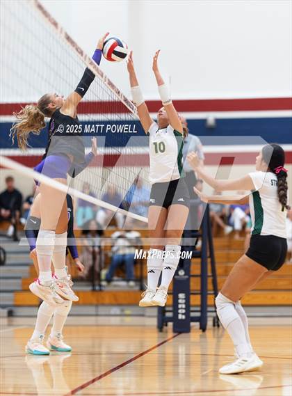 Thumbnail 1 in Stratford vs. Fulshear photogallery.