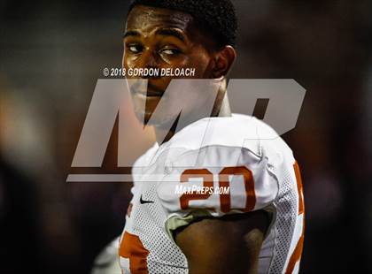 Thumbnail 3 in Bowie @ Lamar photogallery.