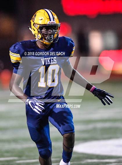 Thumbnail 2 in Bowie @ Lamar photogallery.