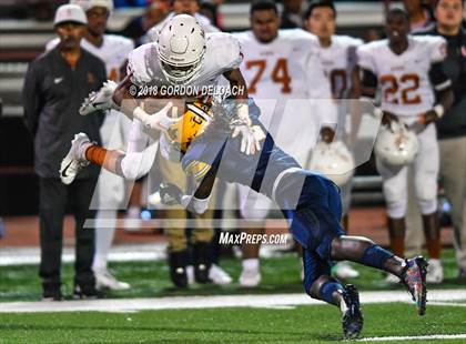 Thumbnail 3 in Bowie @ Lamar photogallery.