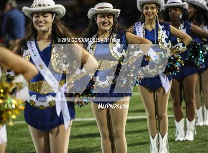 Thumbnail 2 in Bowie @ Lamar photogallery.