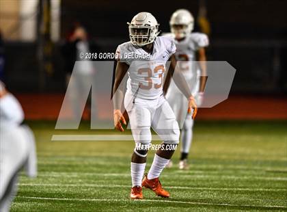 Thumbnail 3 in Bowie @ Lamar photogallery.