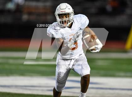 Thumbnail 3 in Bowie @ Lamar photogallery.