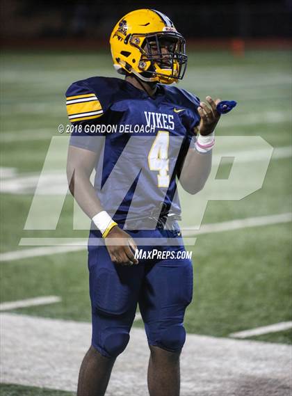 Thumbnail 3 in Bowie @ Lamar photogallery.