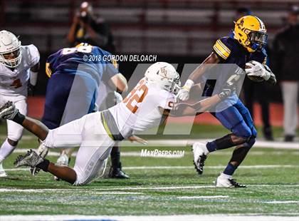 Thumbnail 3 in Bowie @ Lamar photogallery.