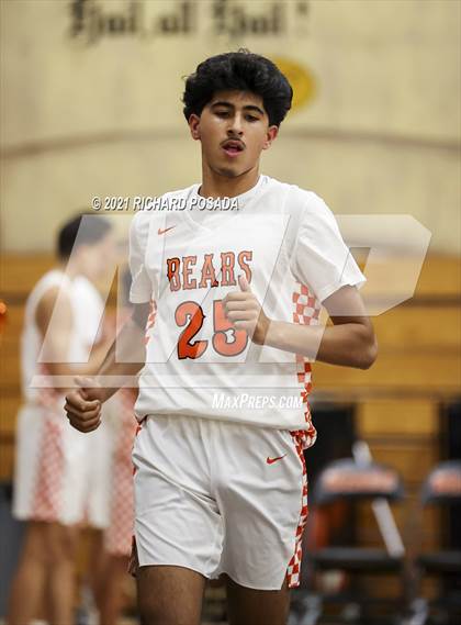 Thumbnail 1 in Reedley @ Selma photogallery.