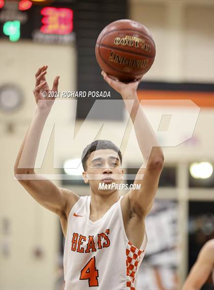 Thumbnail 1 in Reedley @ Selma photogallery.