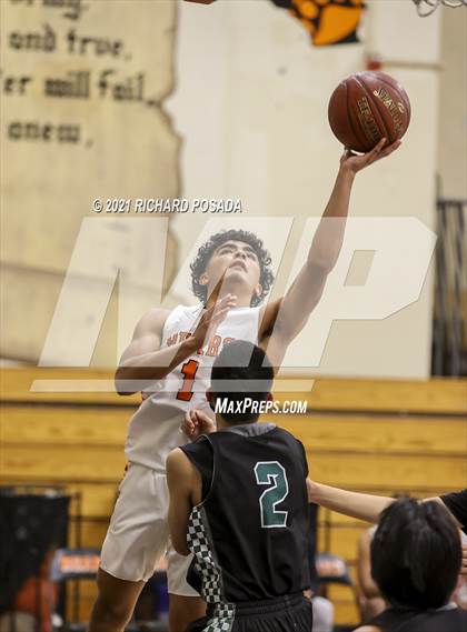 Thumbnail 1 in Reedley @ Selma photogallery.