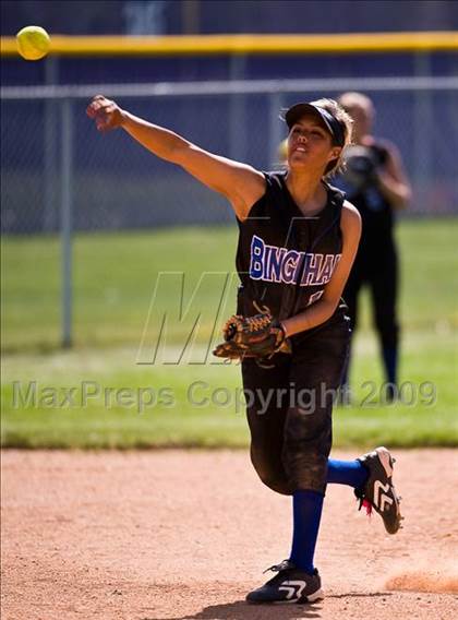 Thumbnail 3 in Bingham @ Riverton photogallery.