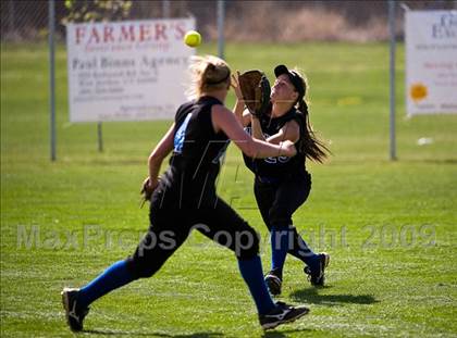 Thumbnail 2 in Bingham @ Riverton photogallery.