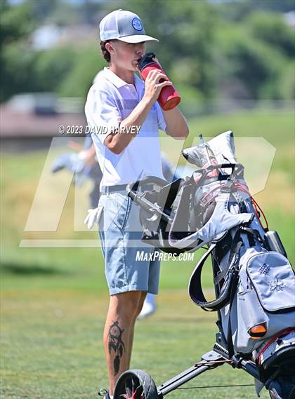 Thumbnail 2 in Broken Tee Jeffco League Tournament photogallery.