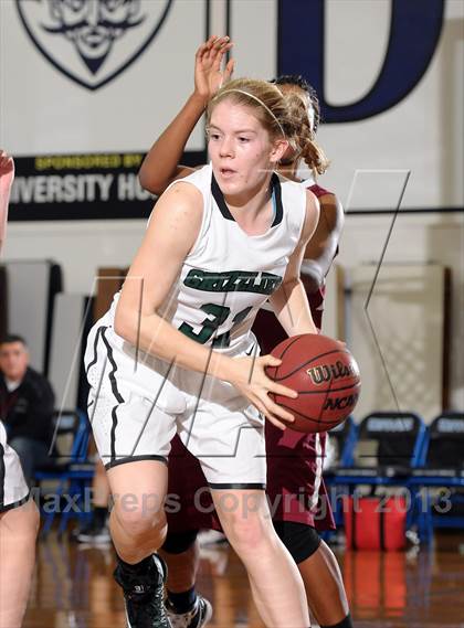 Thumbnail 1 in Granite Bay vs. West Campus (Dorothy Speck Memorial) photogallery.