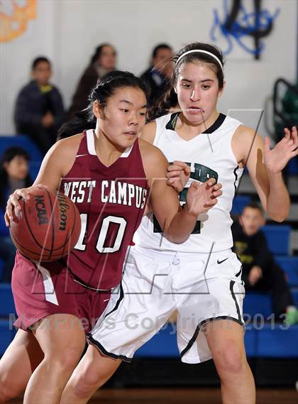 Thumbnail 3 in Granite Bay vs. West Campus (Dorothy Speck Memorial) photogallery.