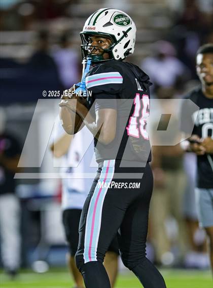 Thumbnail 2 in Crib Classic Dade vs Broward All-Star Showcase photogallery.