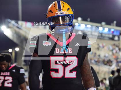 Thumbnail 1 in Crib Classic Dade vs Broward All-Star Showcase photogallery.