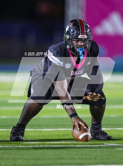 Thumbnail 3 in Crib Classic Dade vs Broward All-Star Showcase photogallery.